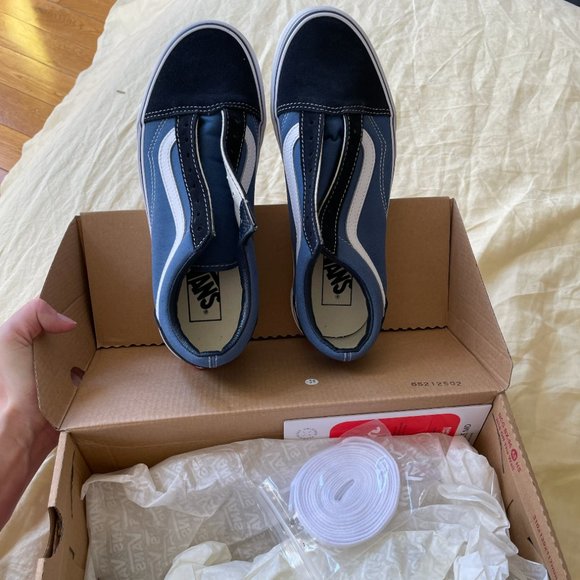 Vans - Old Skool - Black and Blue - Picture 2 of 4